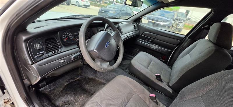 Ford Crown Victoria Police Interceptor 2010