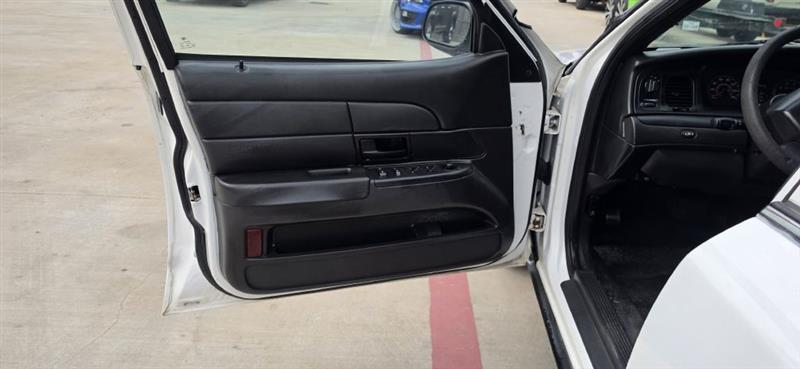 Ford Crown Victoria Police Interceptor 2010