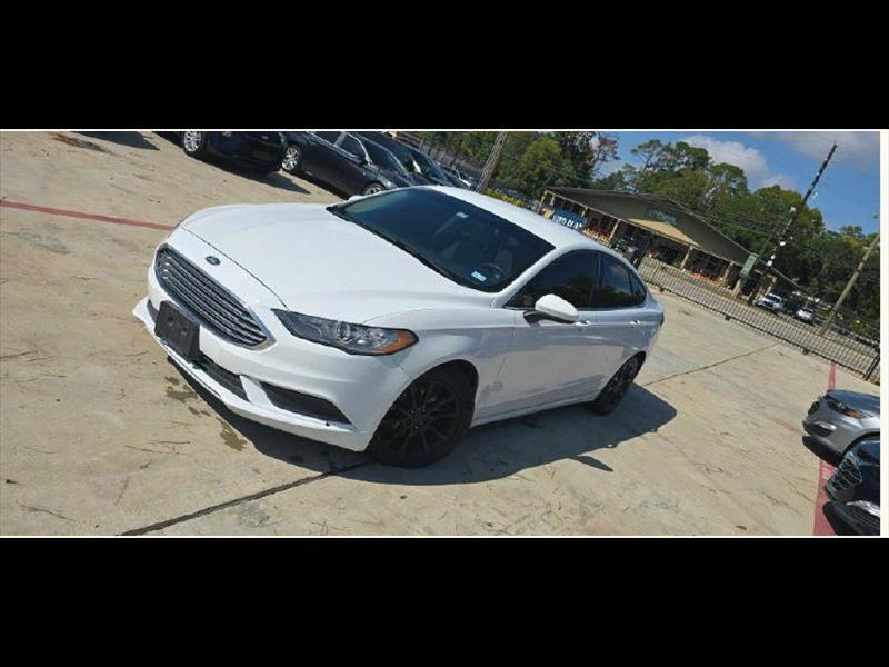 2017 Ford Fusion SE