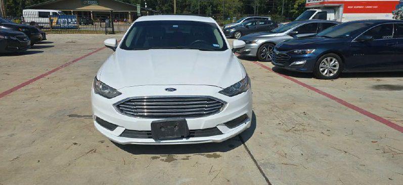 Ford Fusion SE 2017
