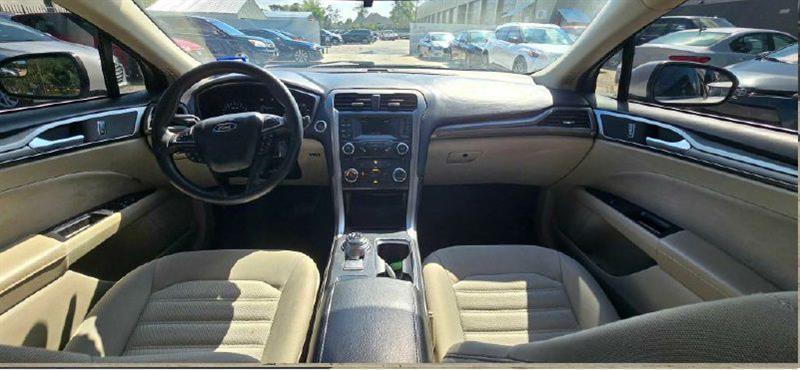 Ford Fusion SE 2017