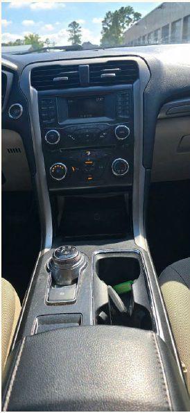 Ford Fusion SE 2017