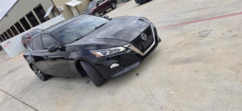 Nissan Altima 2.5 SR 2022