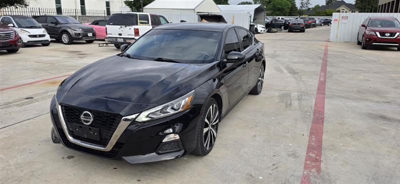 Nissan Altima 2.5 SR 2022