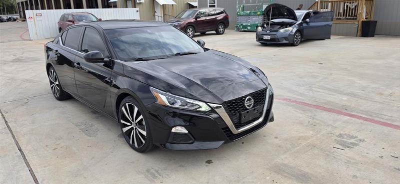 Nissan Altima 2.5 SR 2022