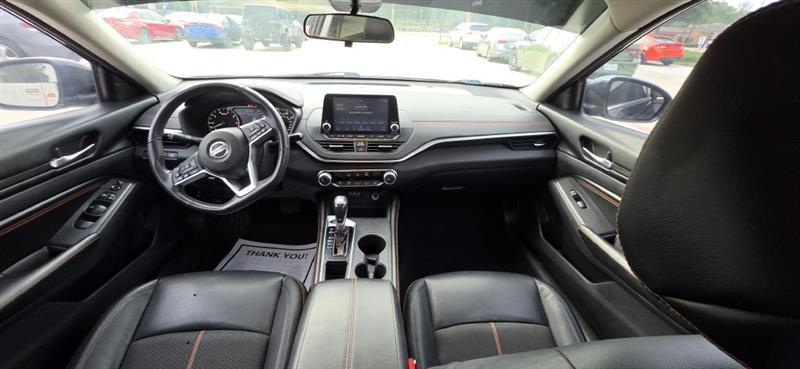 Nissan Altima 2.5 SR 2022