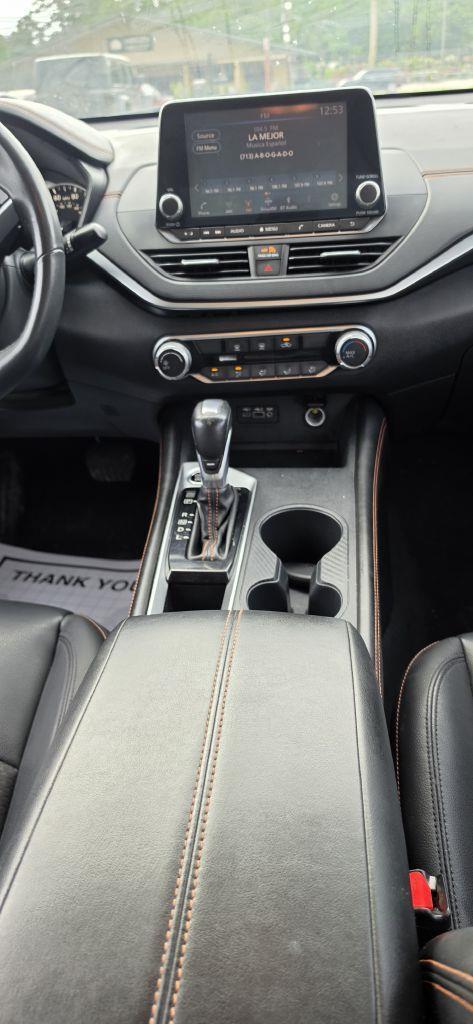Nissan Altima 2.5 SR 2022