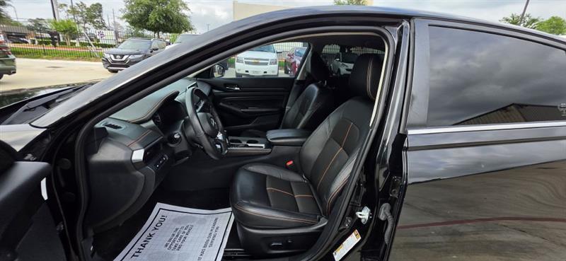 Nissan Altima 2.5 SR 2022