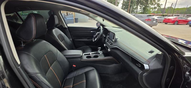 Nissan Altima 2.5 SR 2022
