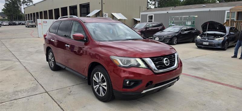 Nissan Pathfinder SV 2WD 2018