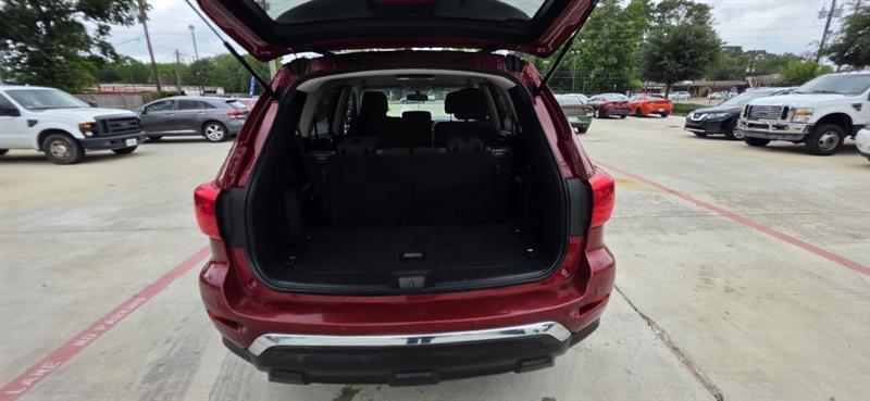 Nissan Pathfinder SV 2WD 2018