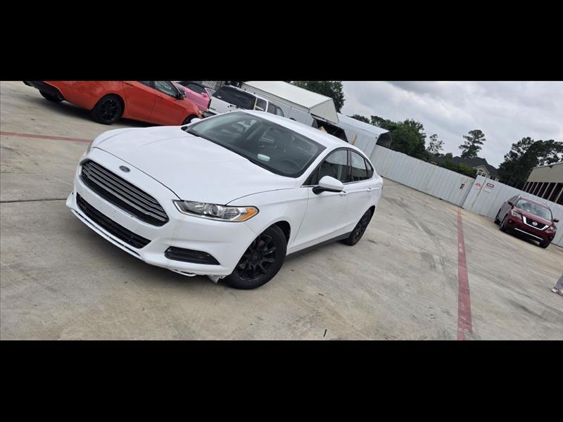 2016 Ford Fusion S