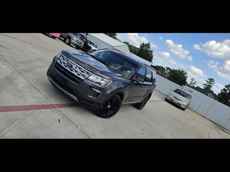 Ford Explorer XLT FWD 2019