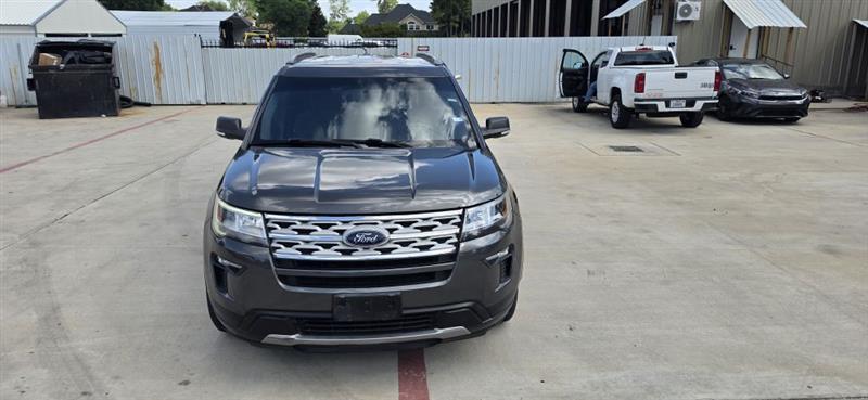 Ford Explorer XLT FWD 2019