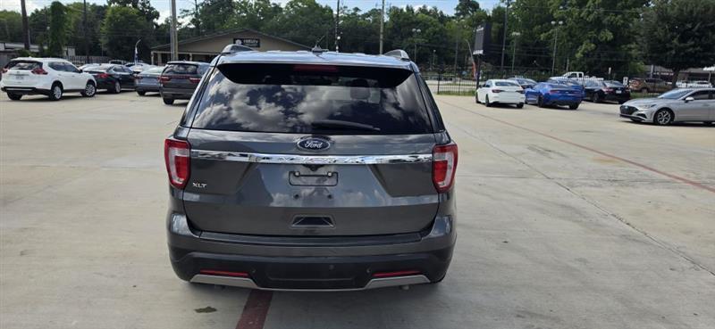Ford Explorer XLT FWD 2019