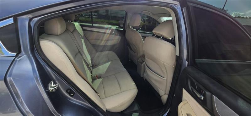 Subaru Legacy 2.5i Premium 2016