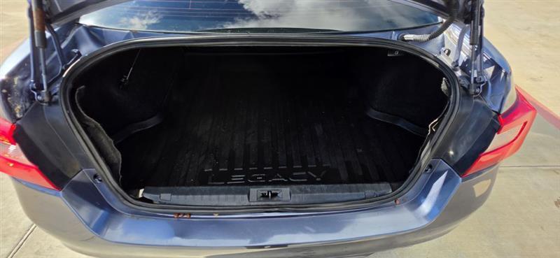 Subaru Legacy 2.5i Premium 2016