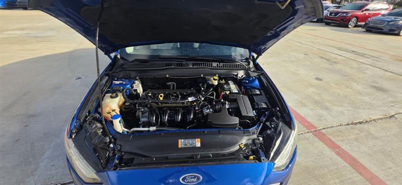 Ford Fusion S 2017