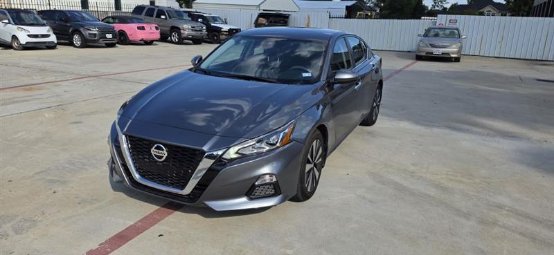 Nissan Altima 2.5 SV 2022