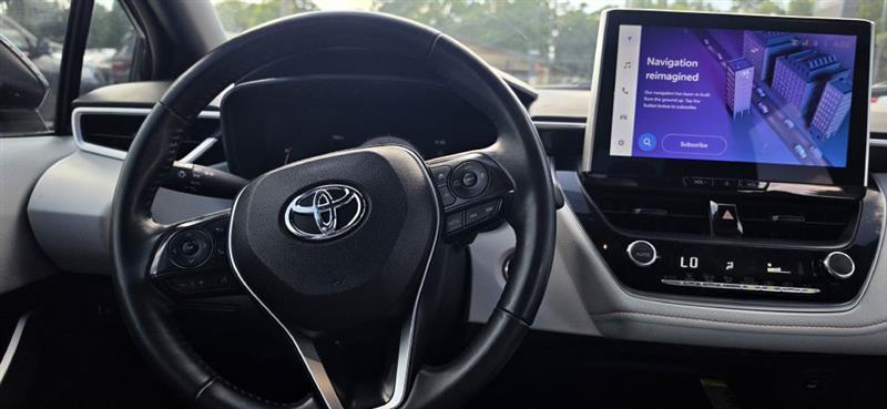 Toyota Corolla SE Nightshade 2025