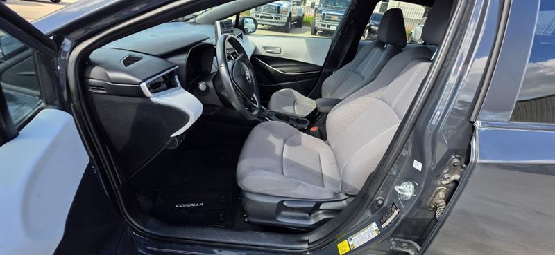 Toyota Corolla SE Nightshade 2025