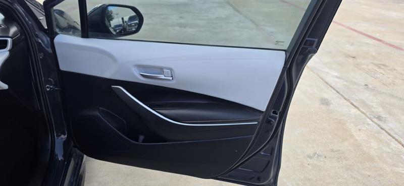 Toyota Corolla SE Nightshade 2025