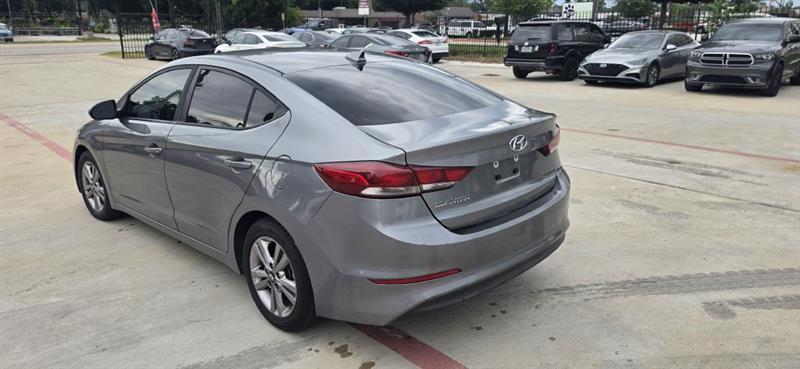 Hyundai Elantra Limited 2018