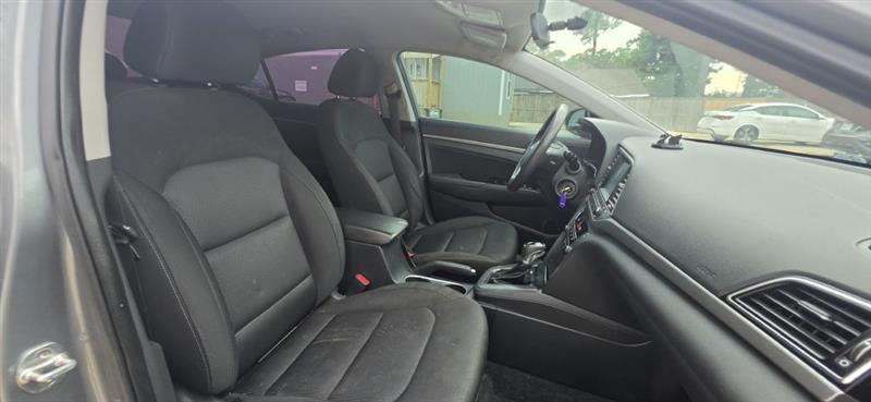 Hyundai Elantra Limited 2018