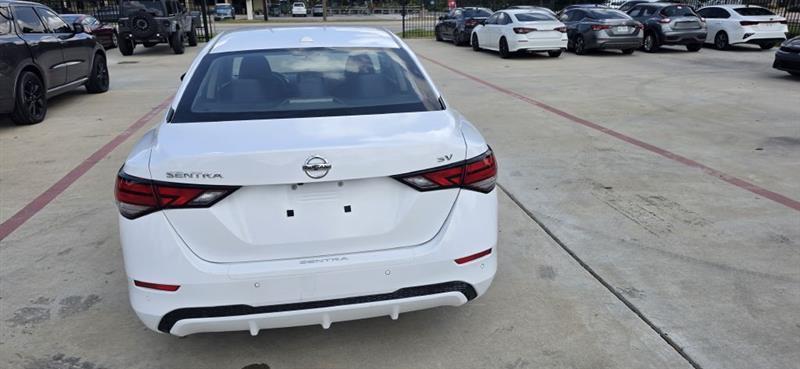 Nissan Sentra SV 2022