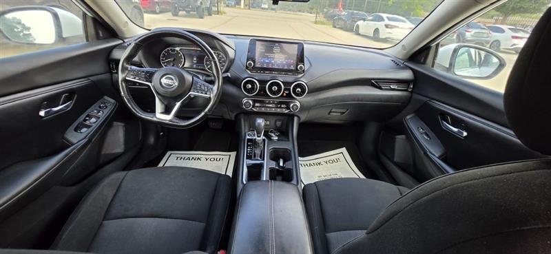 Nissan Sentra SV 2022