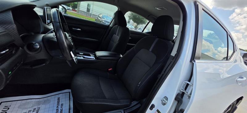 Nissan Sentra SV 2022