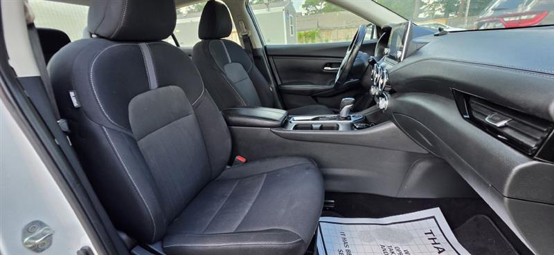 Nissan Sentra SV 2022