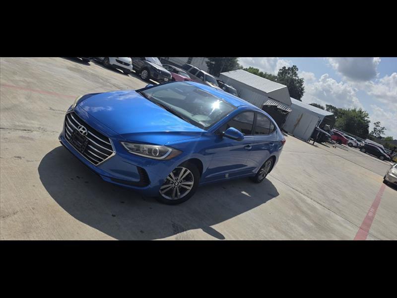 Hyundai Elantra Value Edition 6A 2017