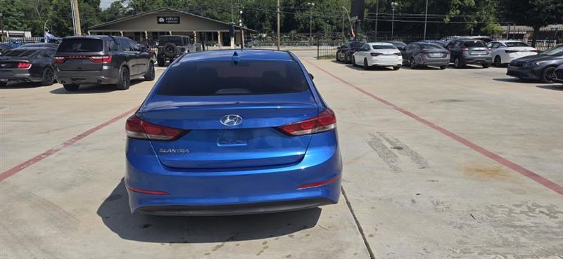 Hyundai Elantra Value Edition 6A 2017