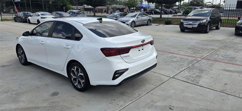 Kia Forte FE 2021