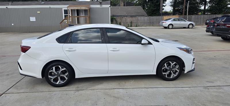 Kia Forte FE 2021