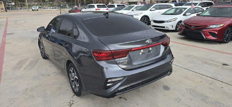 Kia Forte FE 2021
