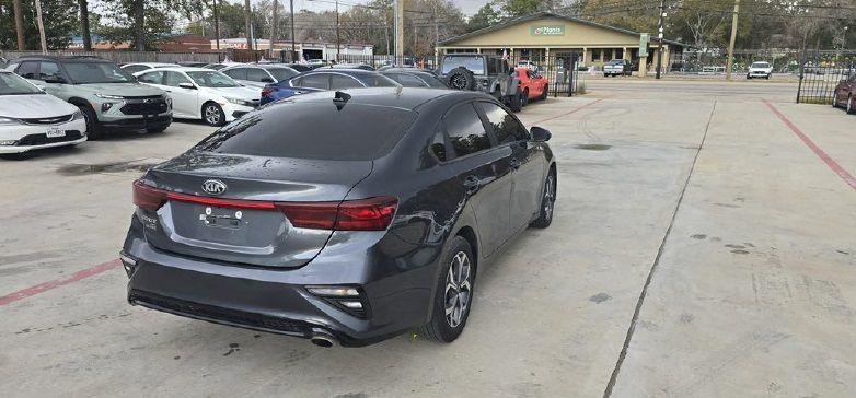 Kia Forte FE 2021
