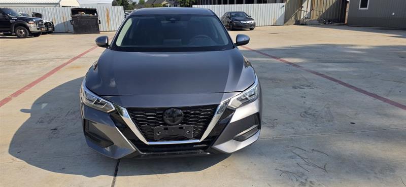 Nissan Sentra SV 2022