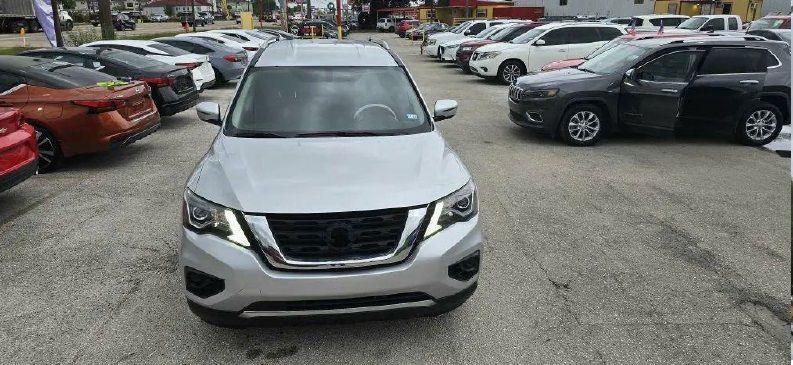 Nissan Pathfinder S 2WD 2017