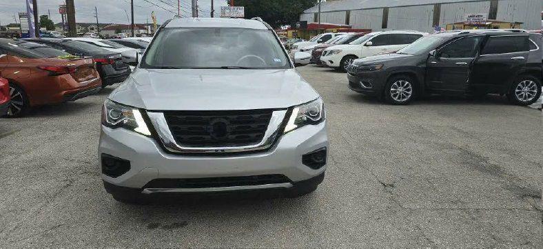 Nissan Pathfinder S 2WD 2017