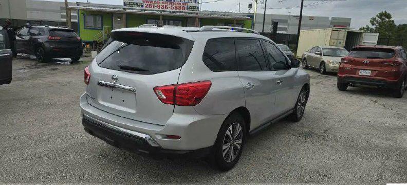 Nissan Pathfinder S 2WD 2017