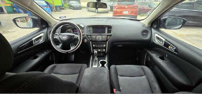 Nissan Pathfinder S 2WD 2017