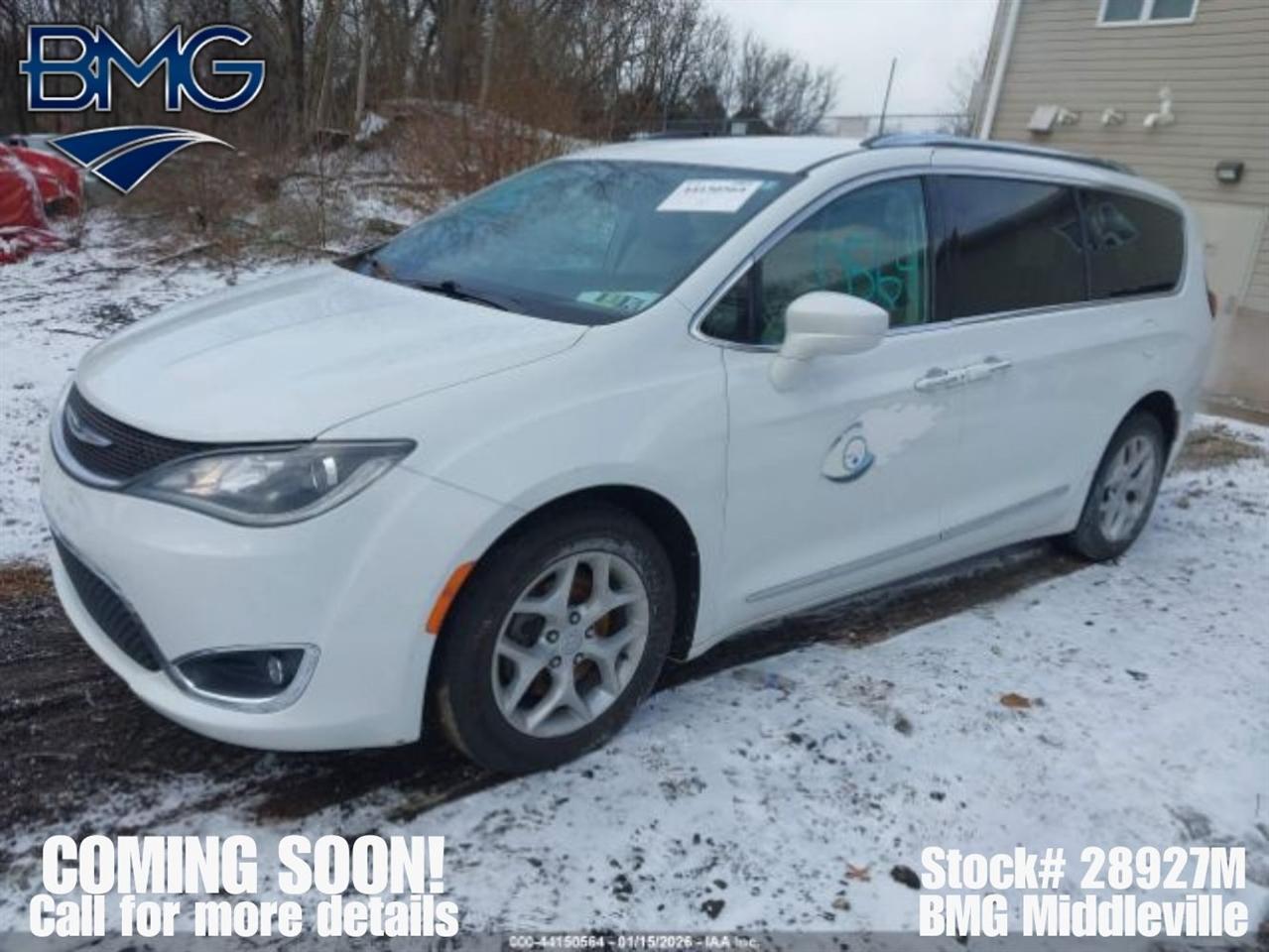 2017 Chrysler Pacifica Touring-L Plus