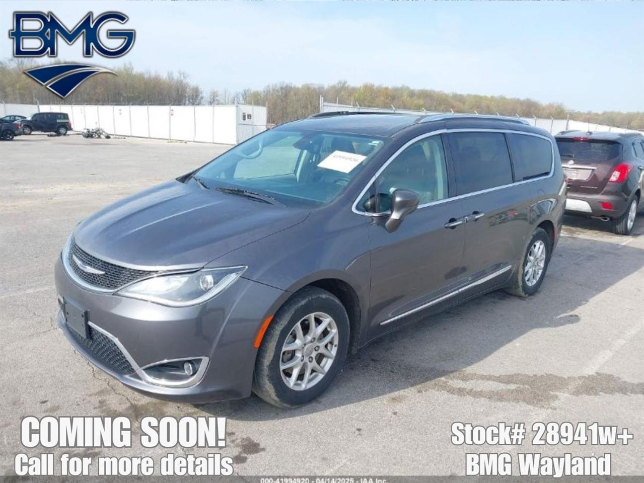 2020 Chrysler Pacifica Touring-L