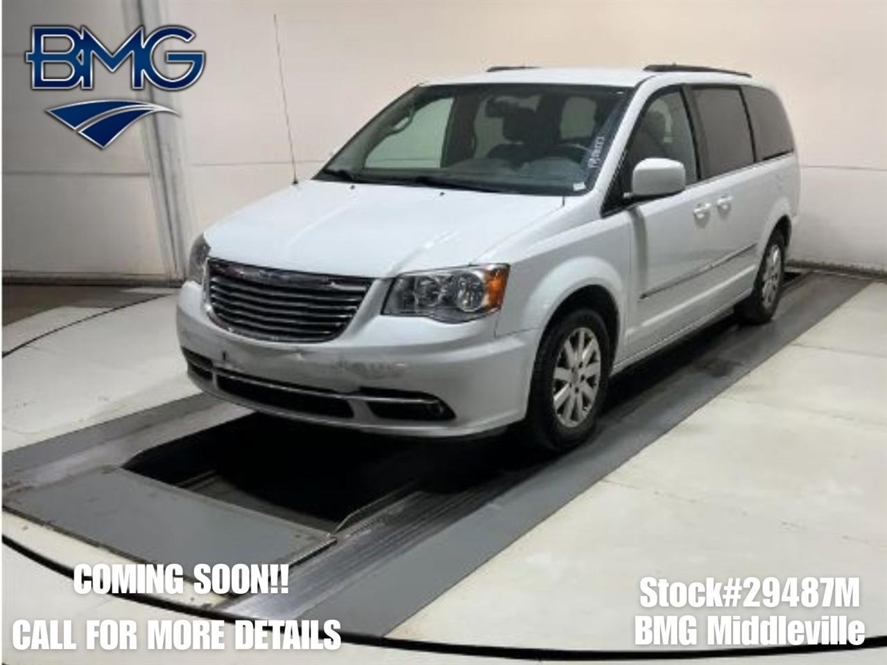 2016 Chrysler Town & Country Touring