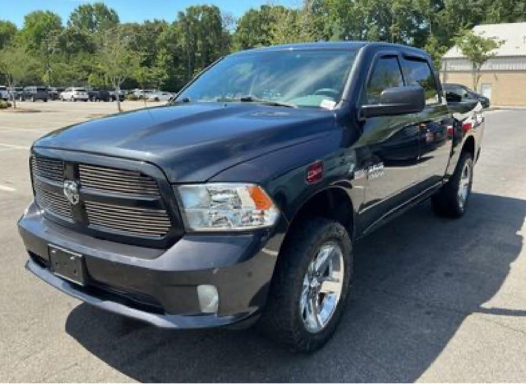 2016 RAM 1500 Tradesman Crew Cab SWB 4WD