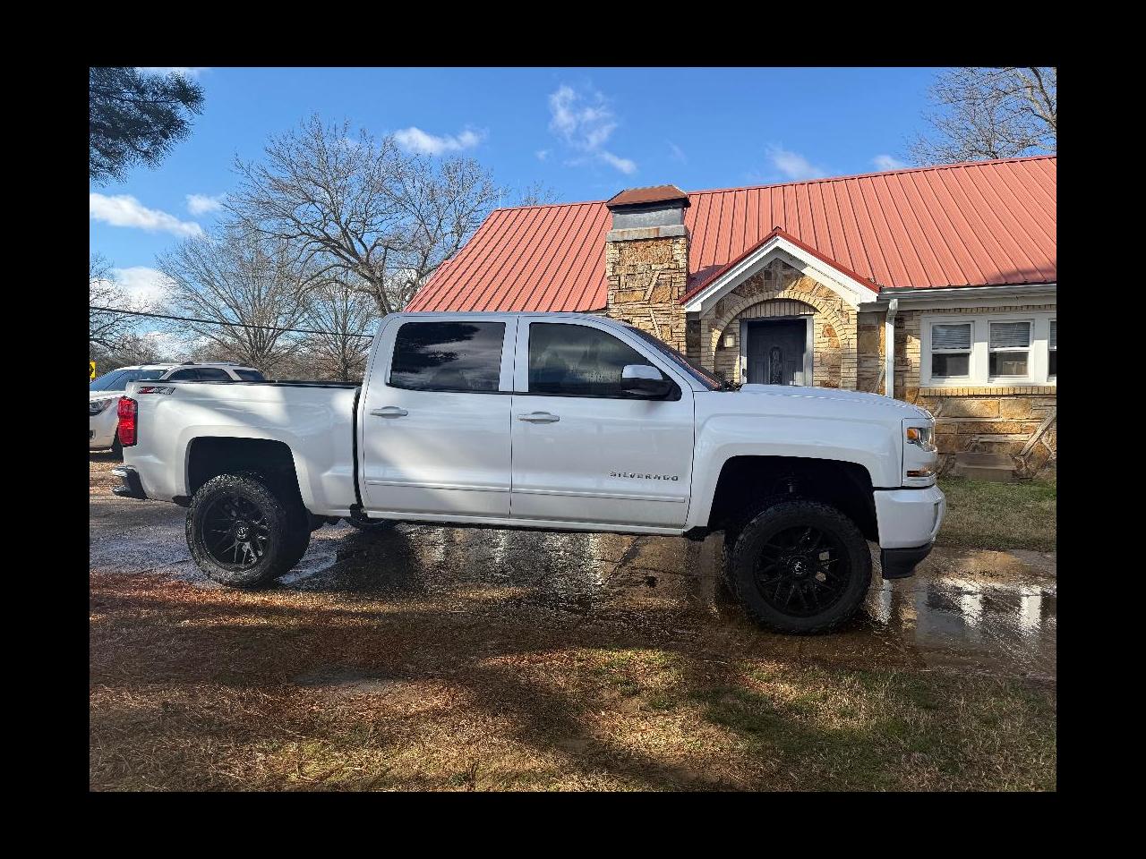 Chevrolet Trucks Pickup  2018