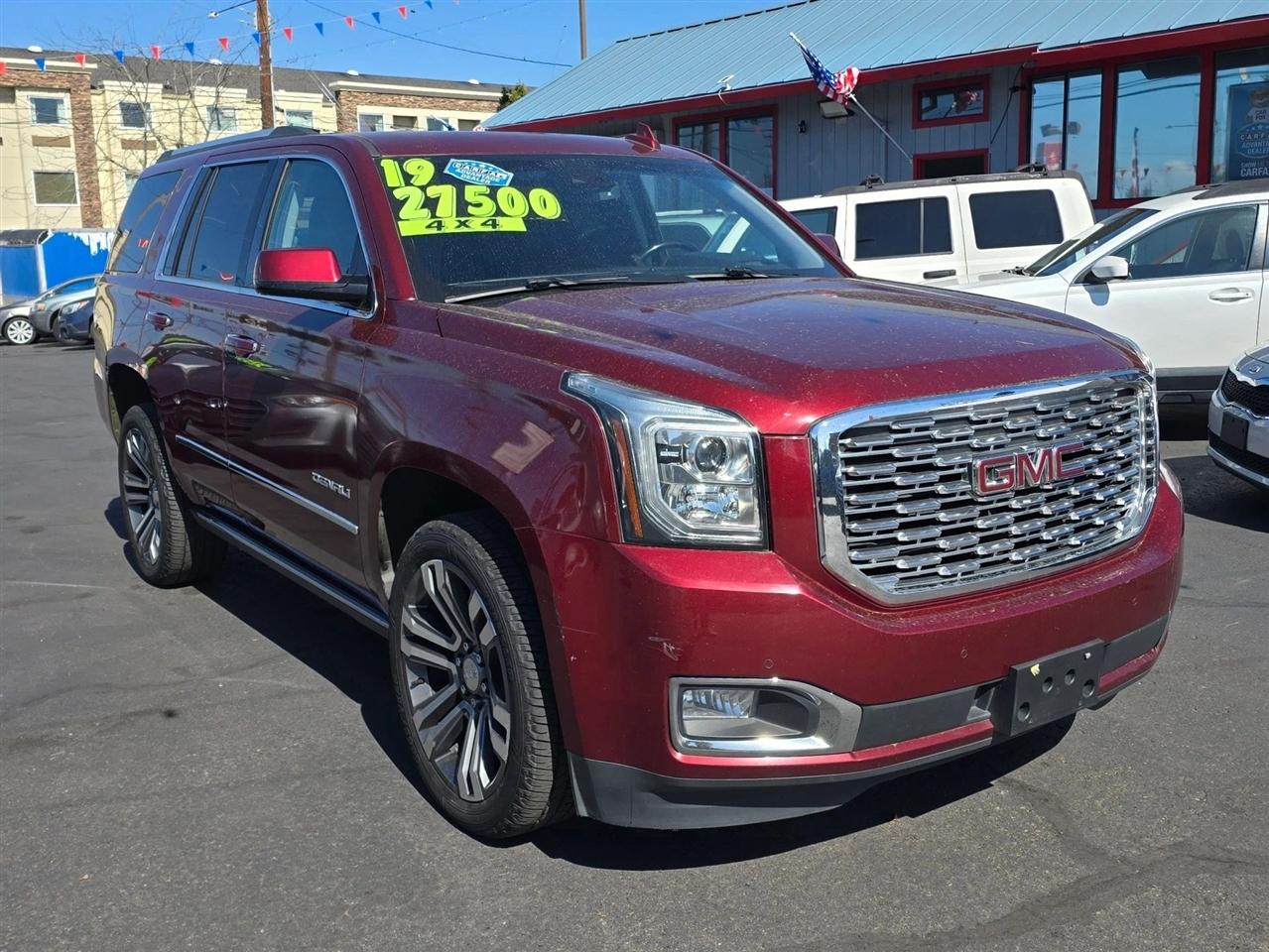 2019 GMC Yukon 4WD Denali's photo