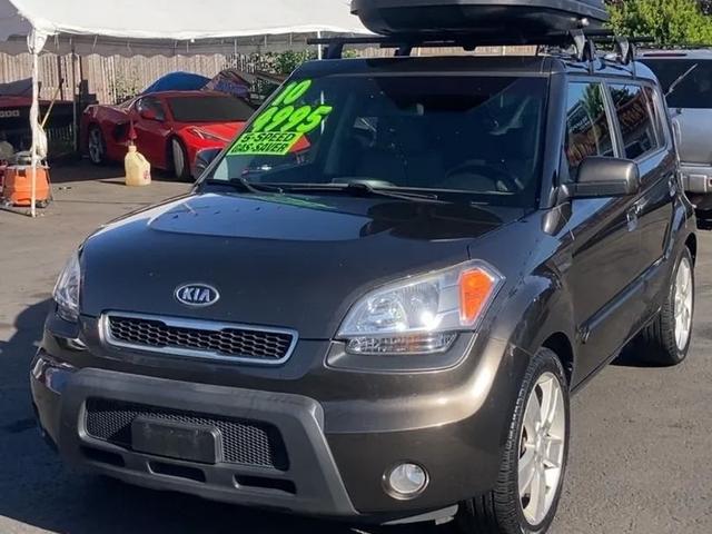 Brown 2010 Kia Soul Wagon Front-Wheel Drive Manual